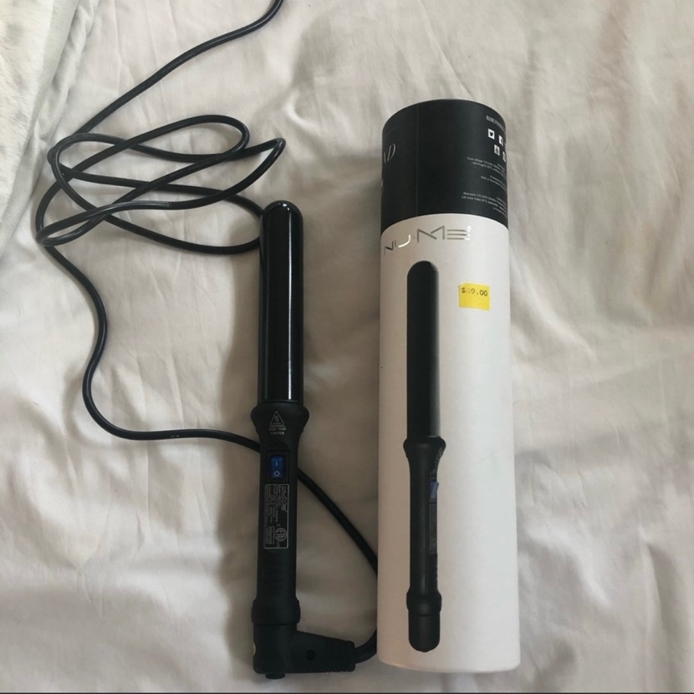Nume 32 MM curling wand
